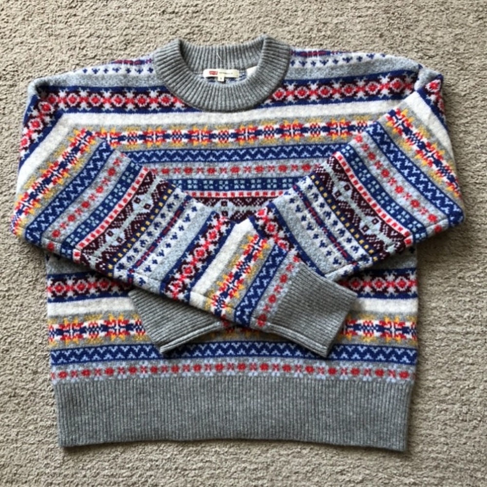Levi's - Crewneck Sweater with Multicolor Fair Isle Accents.NWOT.